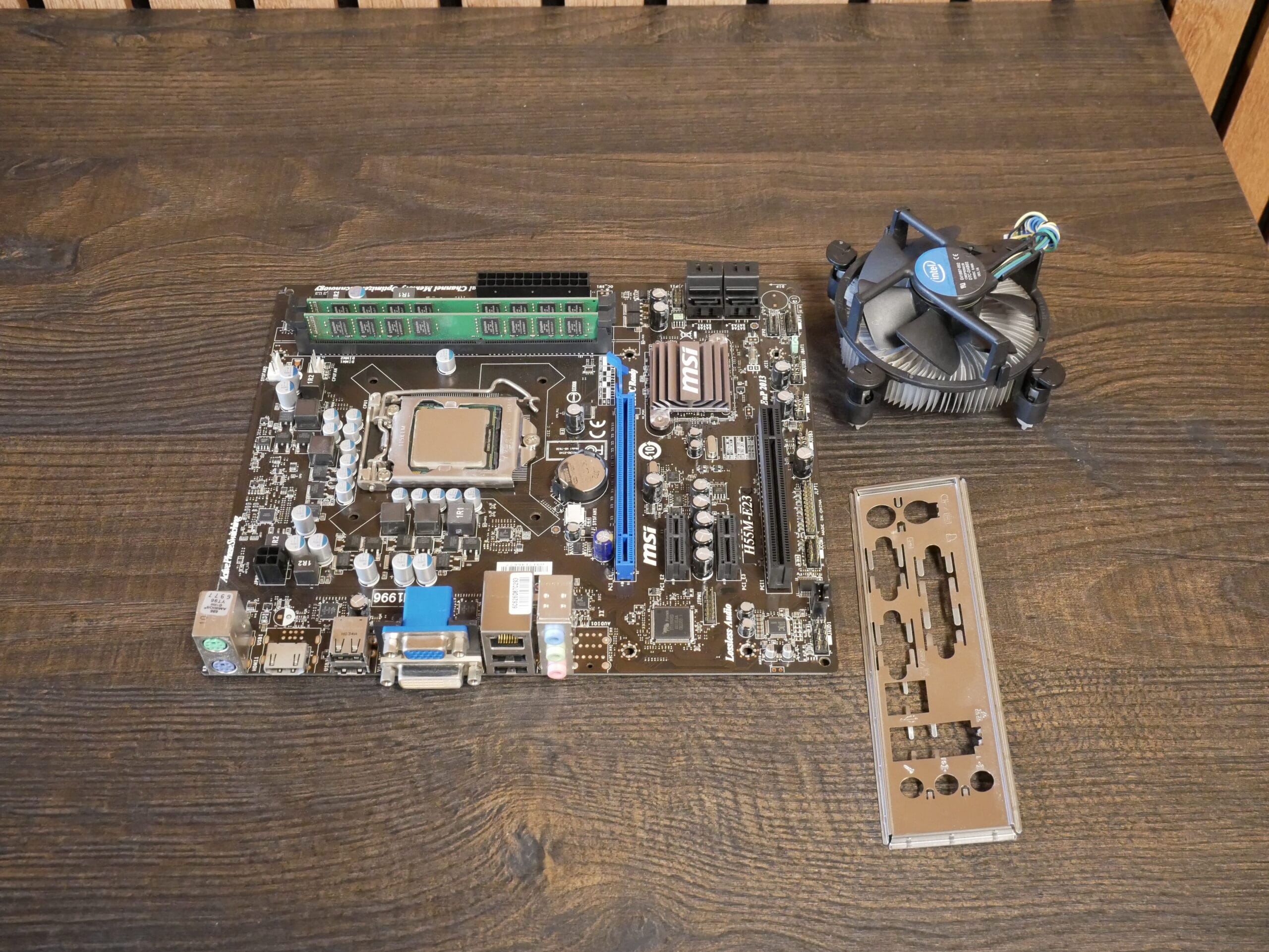 MSI H55M-E23 met CPU & RAM (Refurbished) - Afbeelding 3