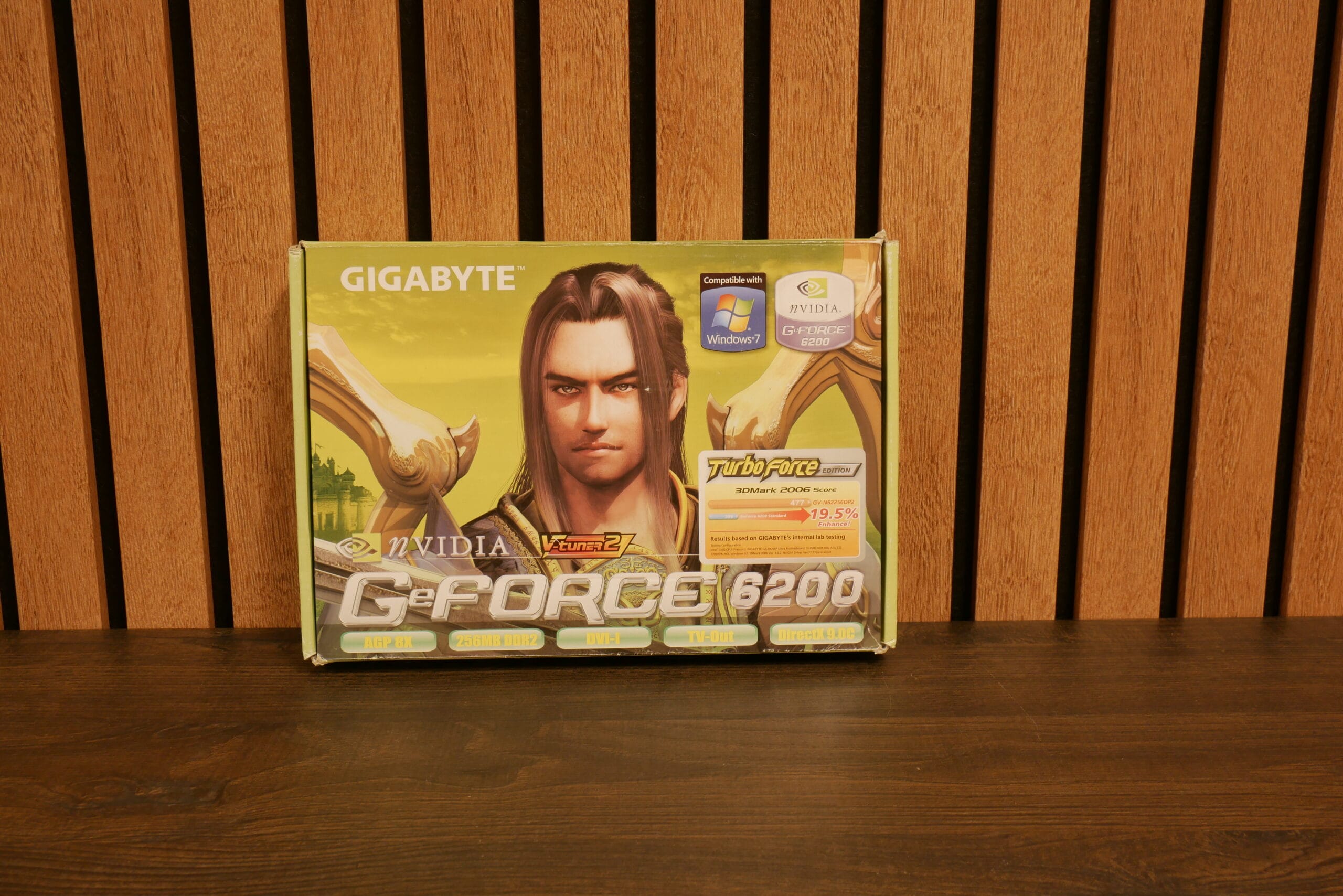 Gigabyte GeForce 6200 videokaart (Refurbished)