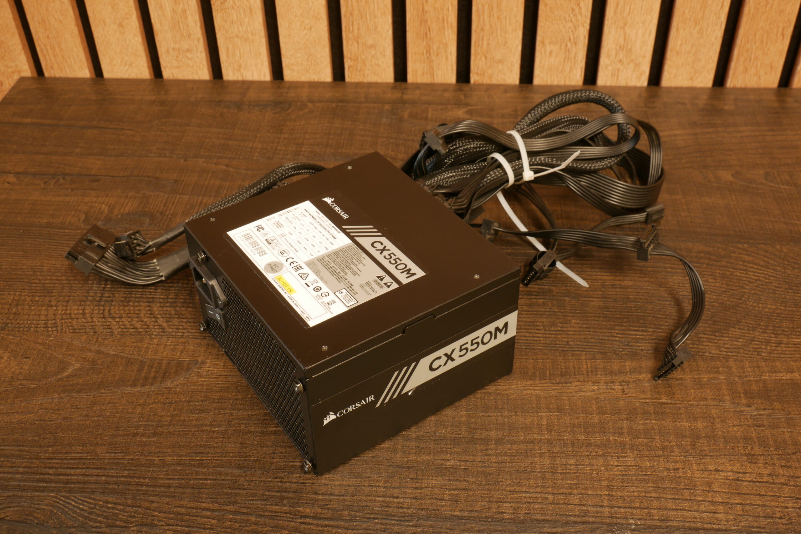 Corsair CX550M voeding Refurbished - Afbeelding 3