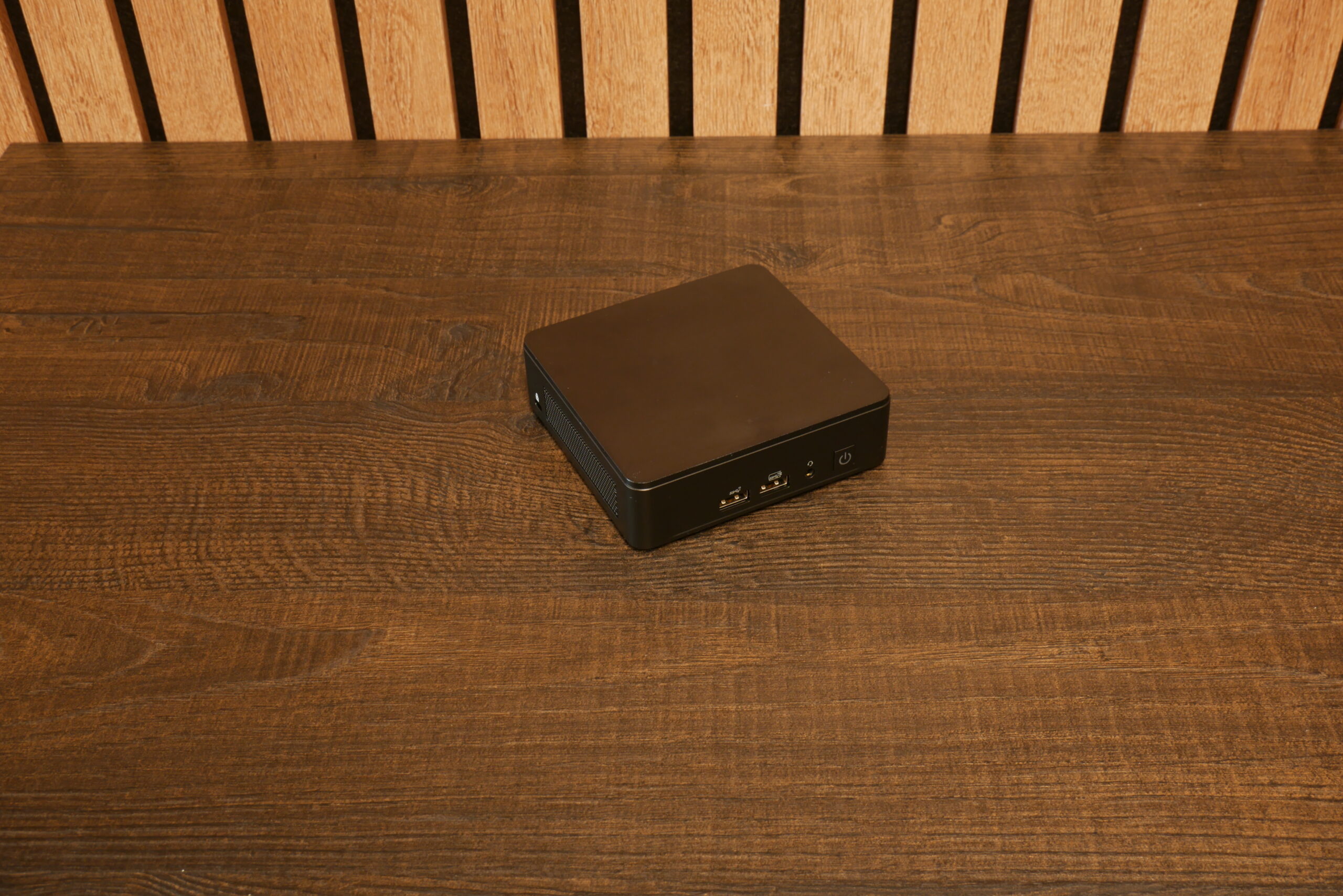 Intel NUC12WSK Refurbished - Afbeelding 2