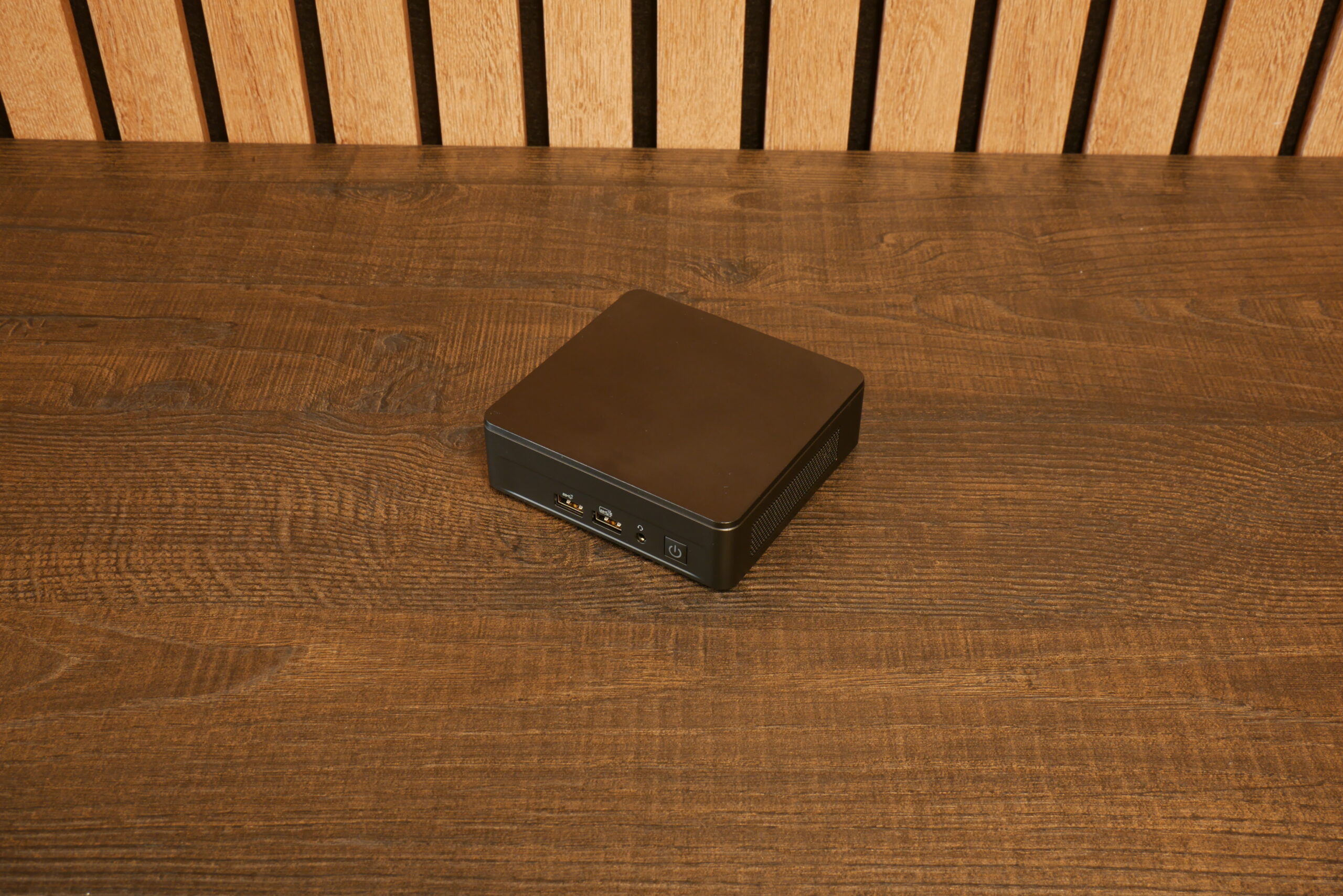 Intel NUC12WSK Refurbished