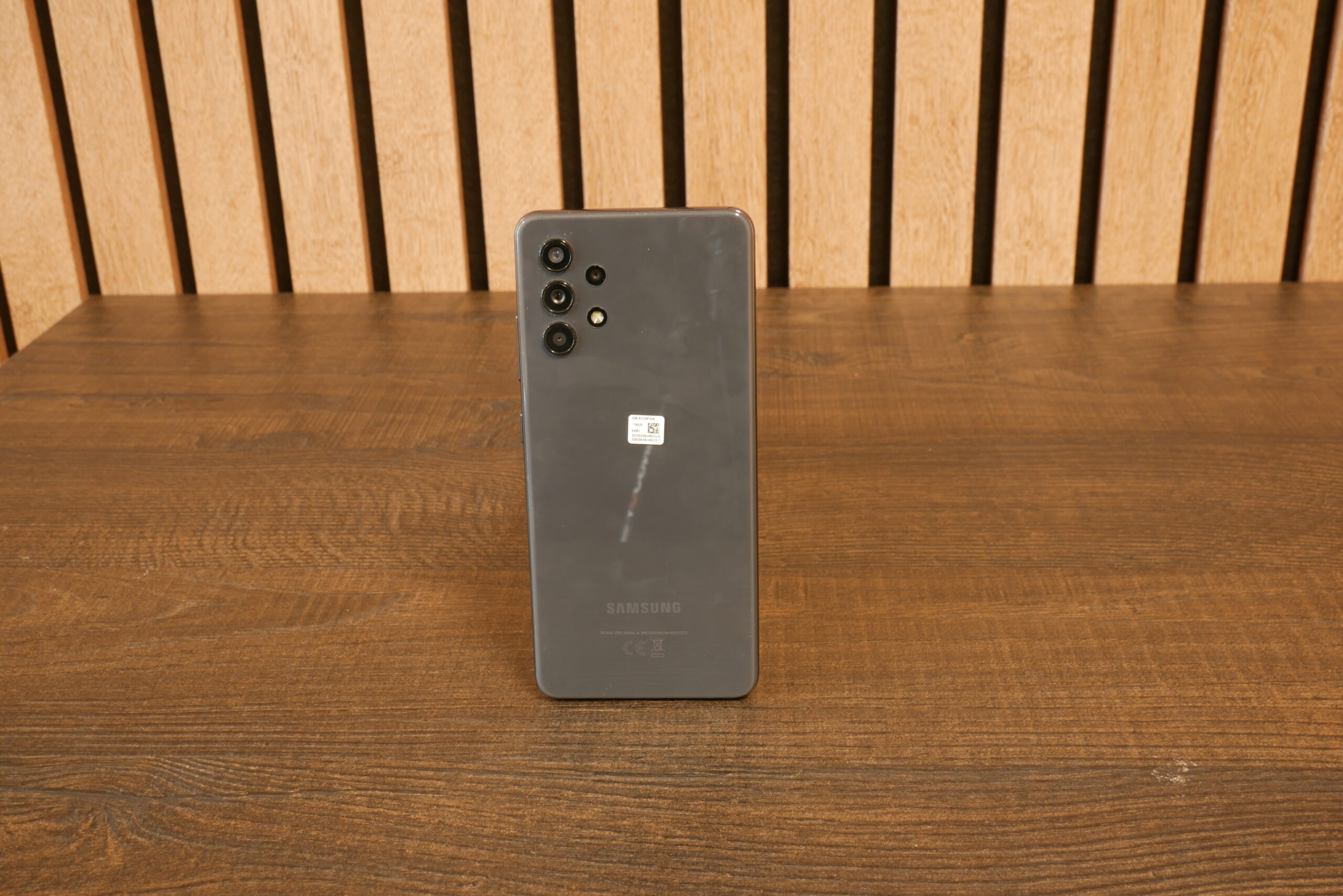 Samsung Galaxy A32 Zwart (Refurbished) - Afbeelding 2