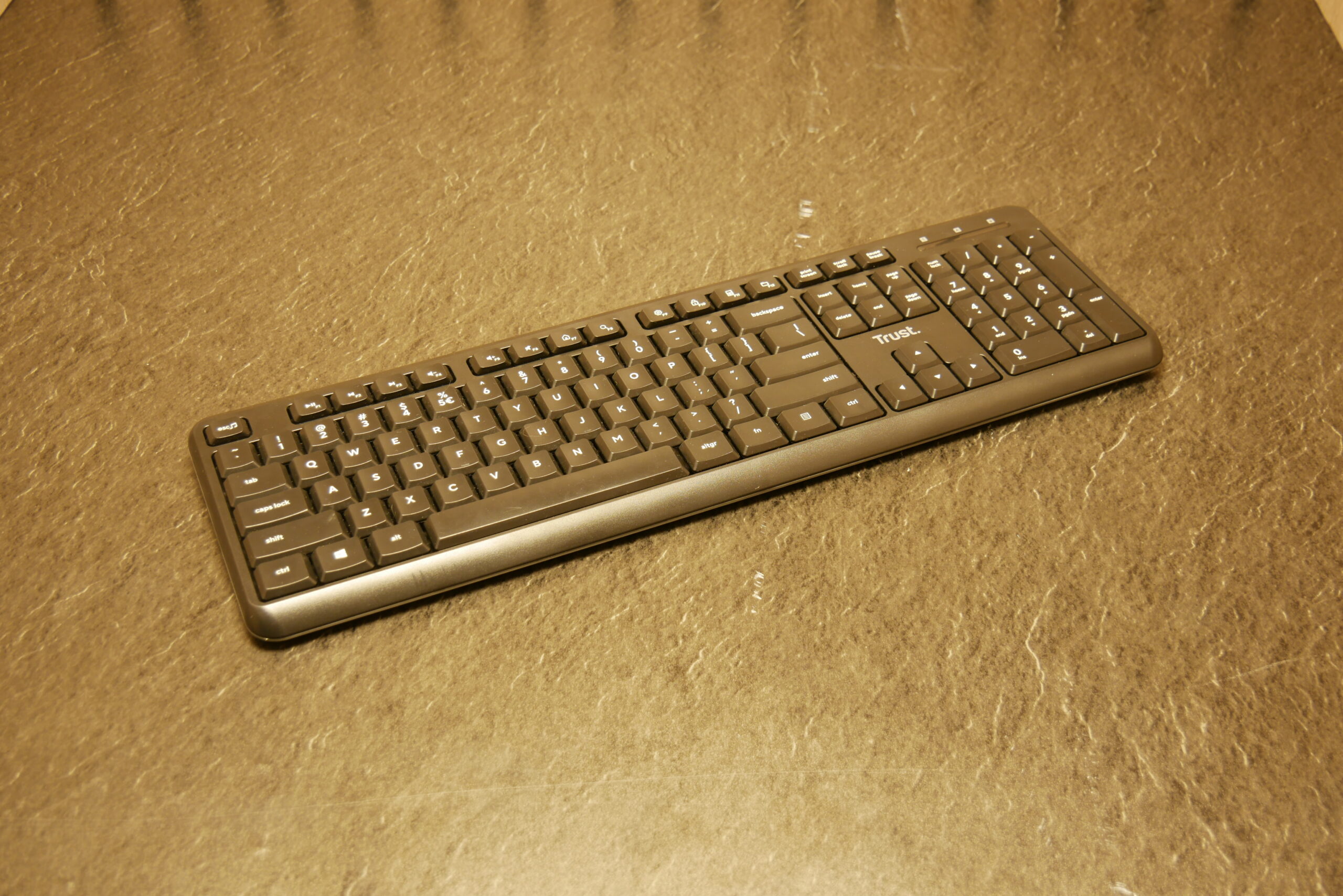 Trust ODY Wireless Silent Keyboard (Refurbished)