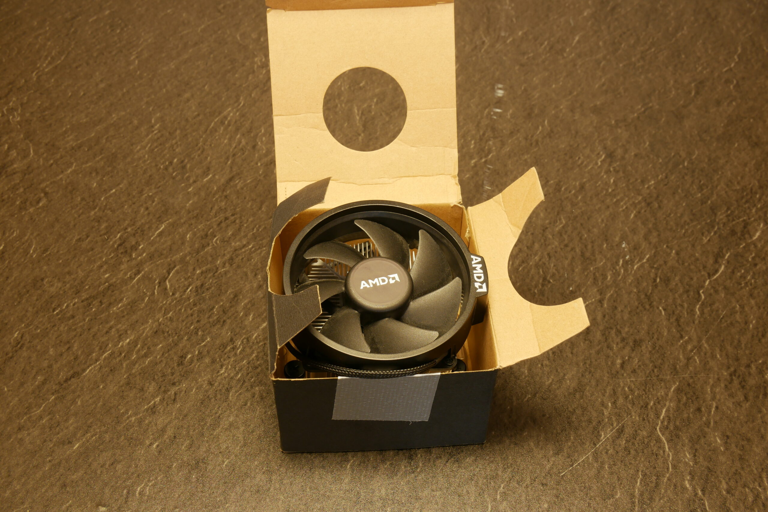 AMD Wraith Stealth CPU-cooler (Refurbished)